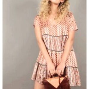 Urban Outfitters mixed floral tiered boho Vneck babydoll sundress size small